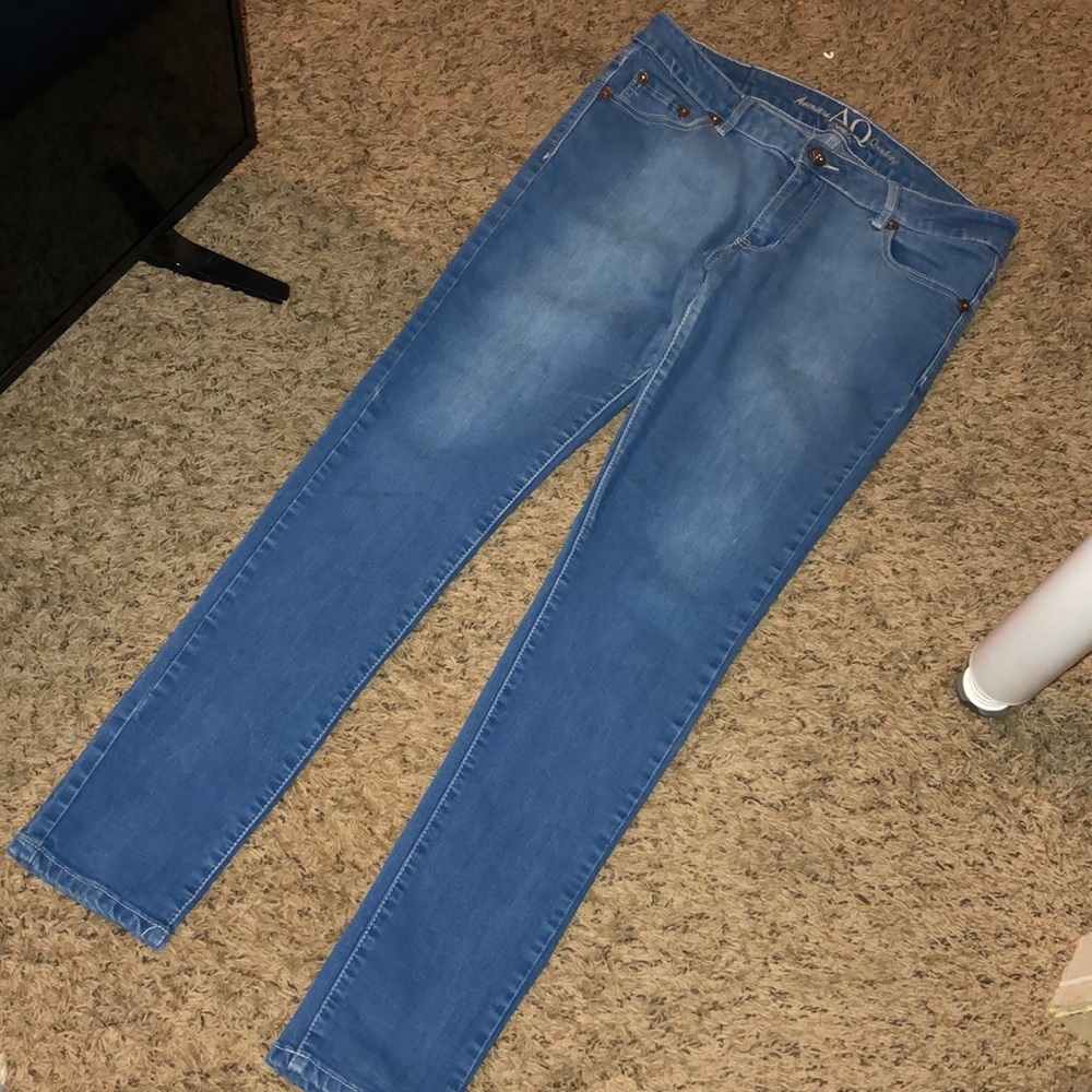 Jeans